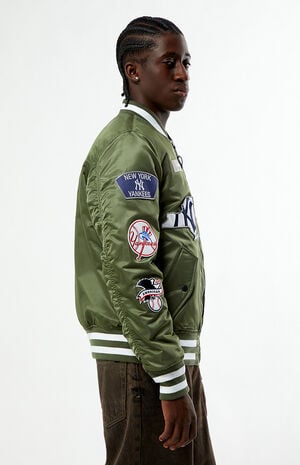 x Alpha Industries NY Yankees Bomber Jacket image number 3