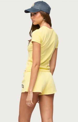 Sporty Babe Edikted T-Shirt image number 3