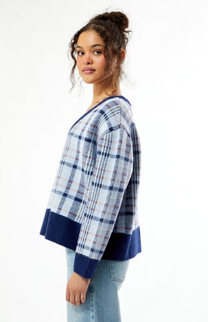 Eliza V-Neck Pullover Sweater image number 4
