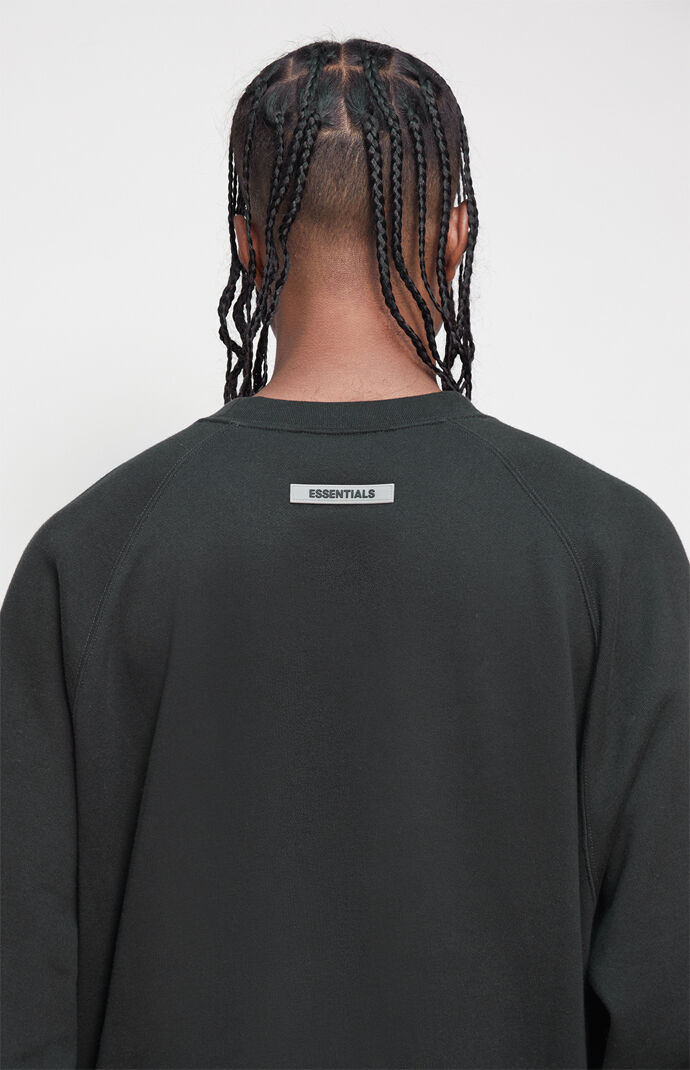 Essentials crewneck black deals