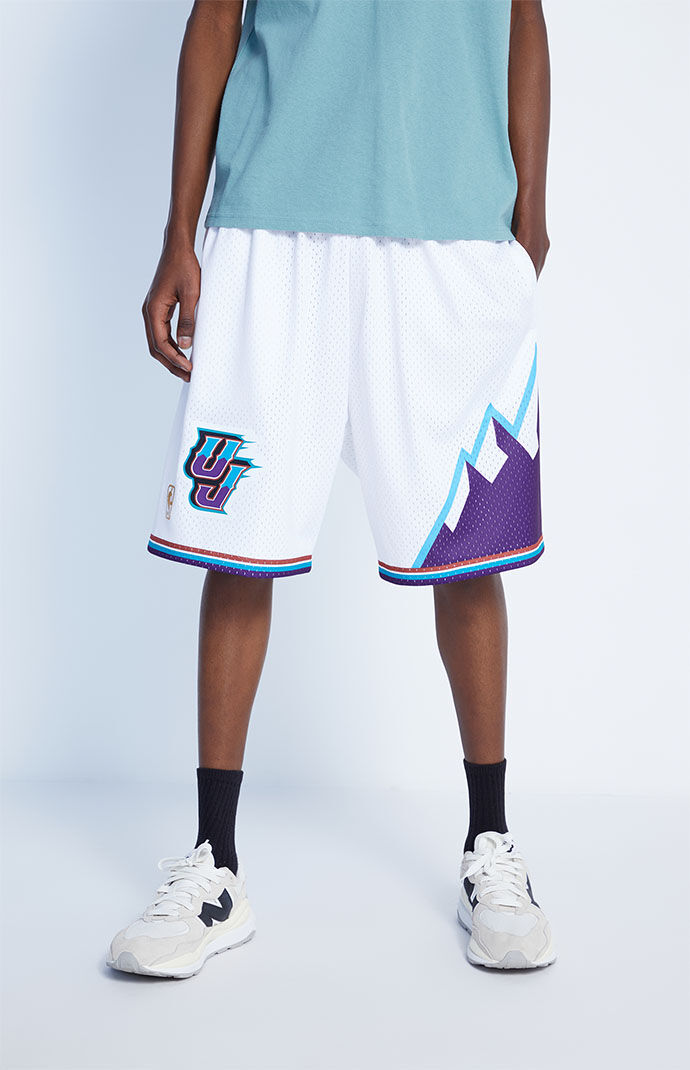 Mitchell and ness jazz store shorts