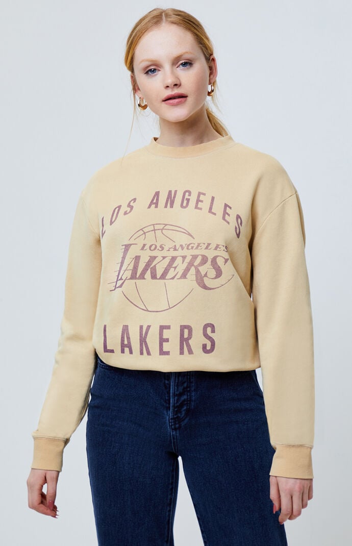 lakers sweatshirt women