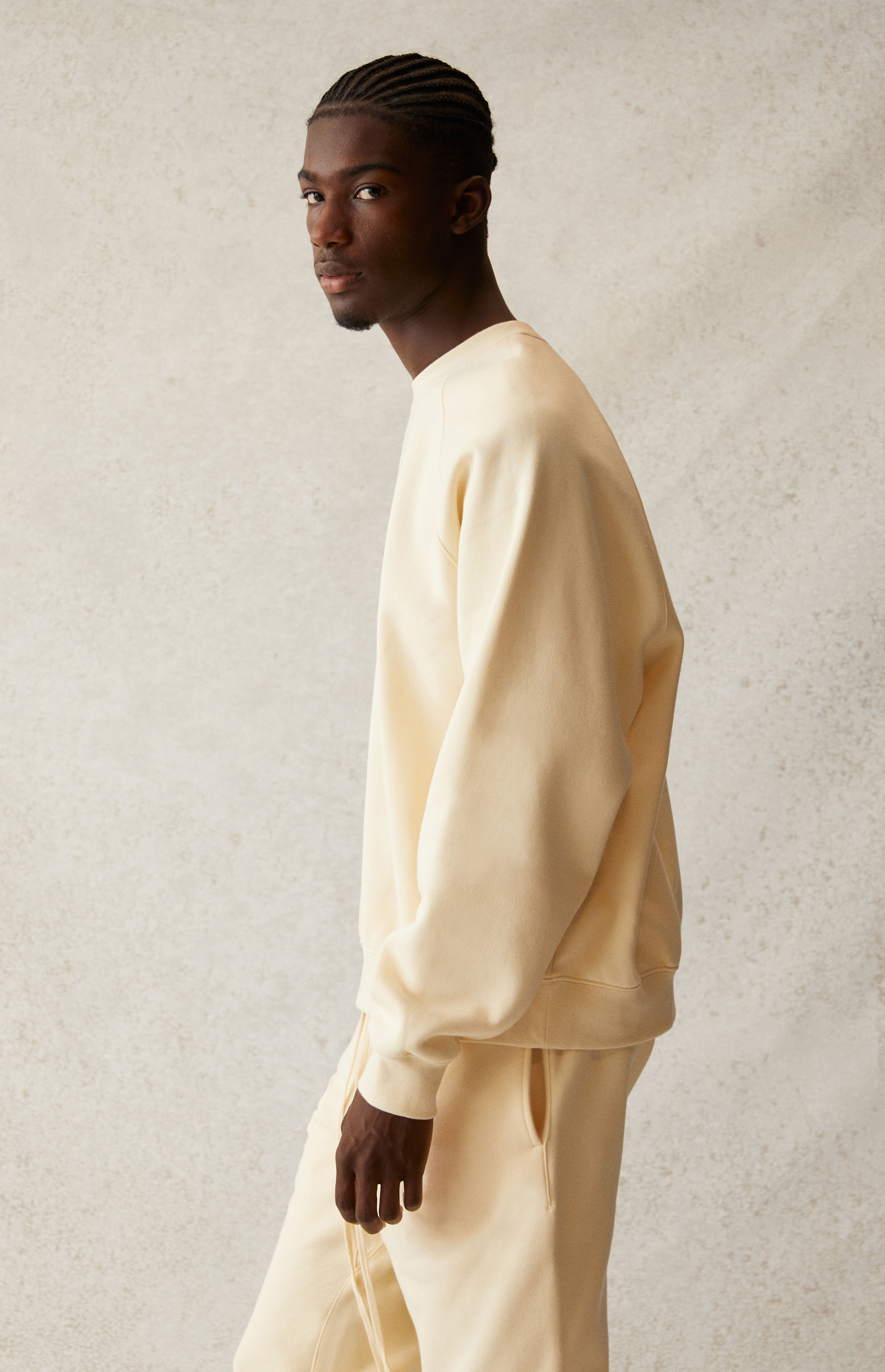 Essentials cream 2025 crewneck