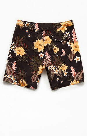 Phantom Tailgate 18" Boardshorts Phantom Tailgate 18" Boardshorts image number null