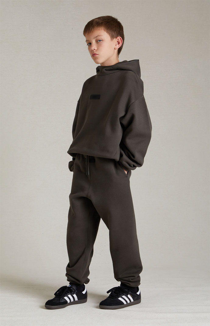 ESSENTIALS fear of god キッズ セットアップ 90〜100 ESSENTIALS fear of god キッズ セットアップ 90〜100