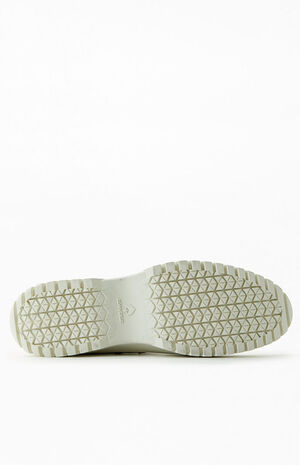 Chuck Taylor All Star Lugged Platform 2.0 Autumn Embroidery Sneakers image number 4