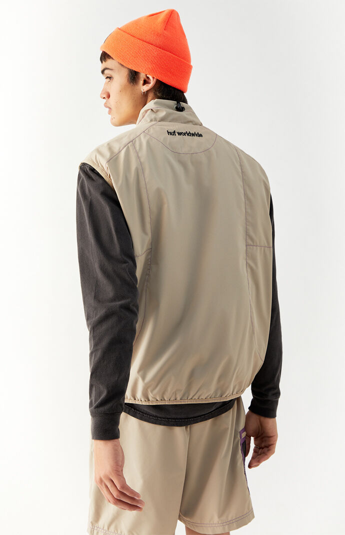 Peak Contrast Vest