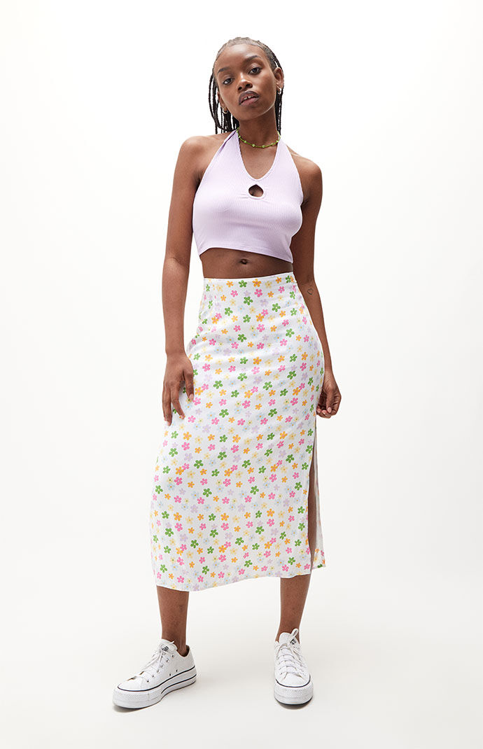 Slit midi outlet skirt