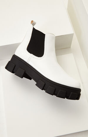 Women's White Darielle Boots image number 1