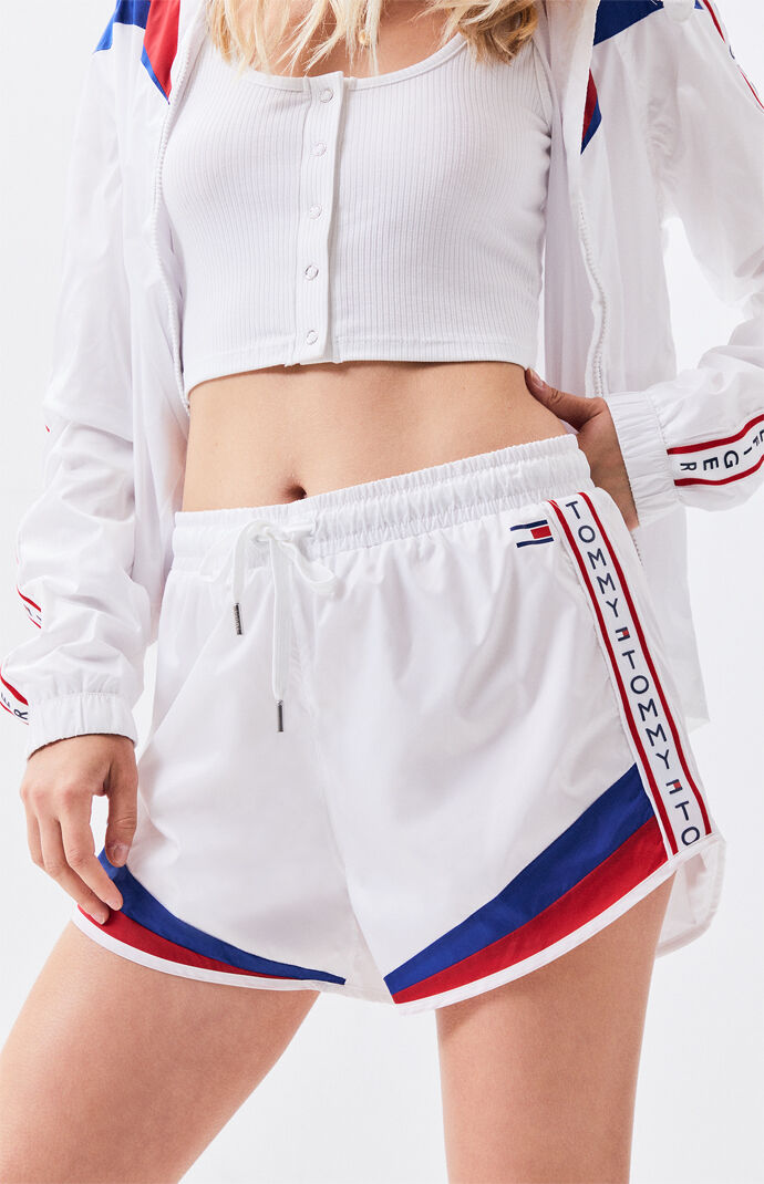 tommy hilfiger shorts and crop top