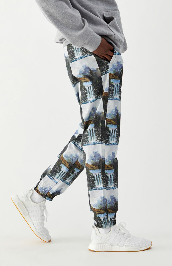 Sportswear Mountain Graphic Pants