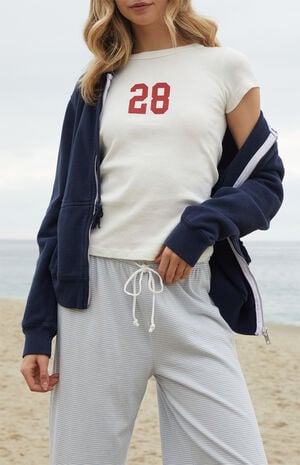 28 Hailie T-Shirt image number 1