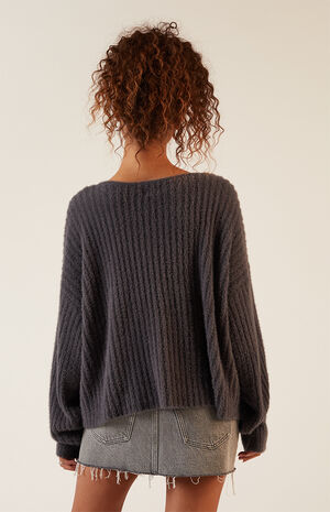 Ginger Fuzzy Knit V-Neck Sweater image number 3