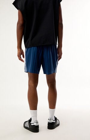 Italy Originals Shorts image number 4