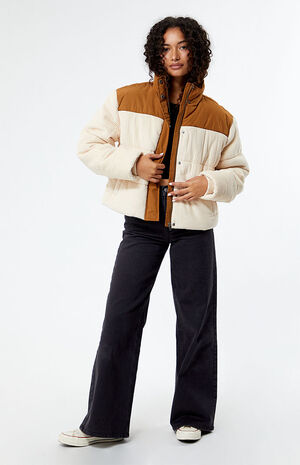 Eezeh Peaasy Puffer Jacket image number 3