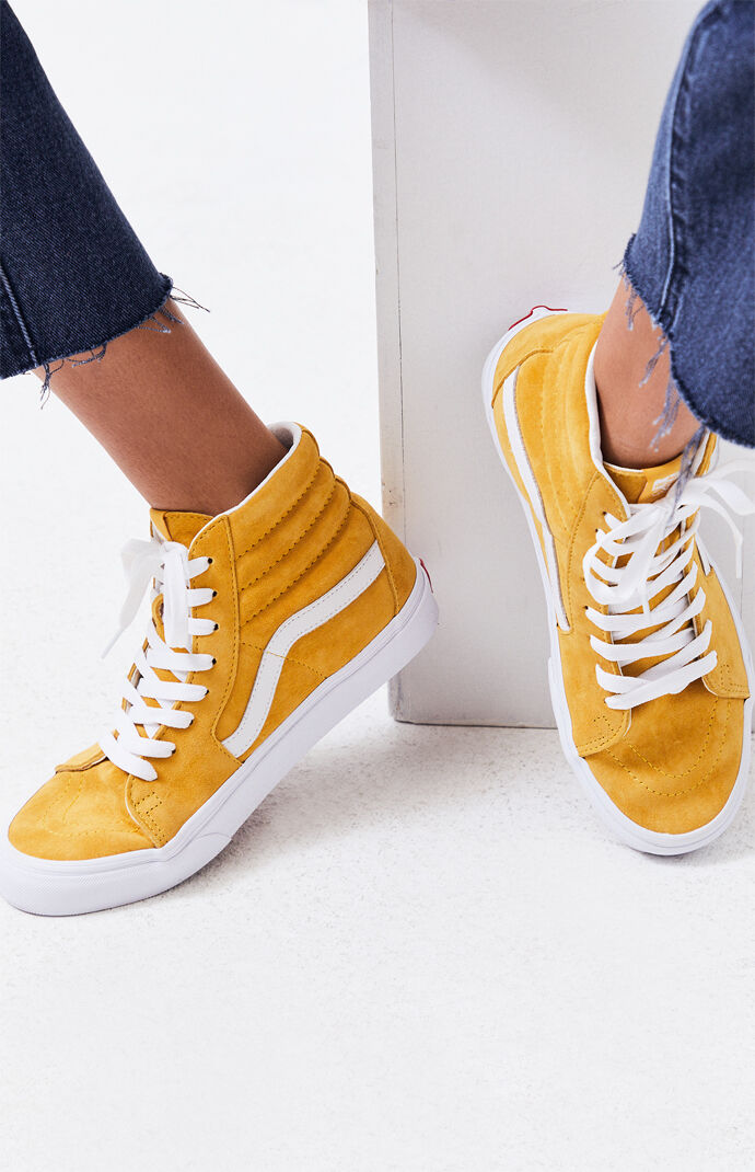 Women's UA Sk8-Hi Sneakers