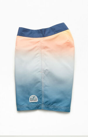 Gradient 17" Boardshorts image number 3