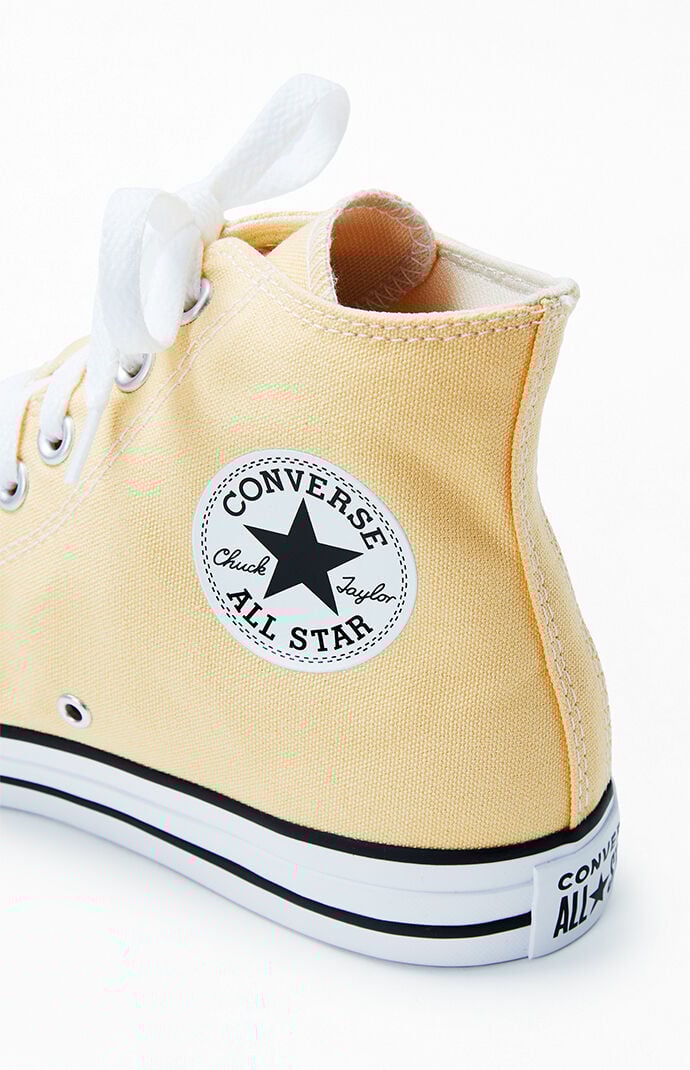 Cheap yellow converse deals