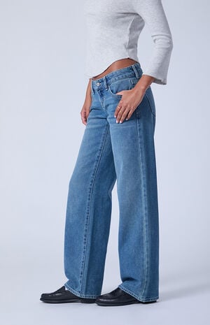 Sammy Ultimate Low Rise Straight Leg Jeans Medium Blue image number 3
