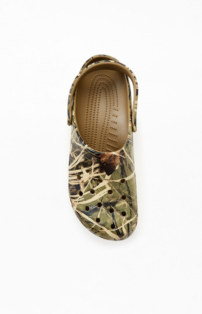 duck blind camo crocs
