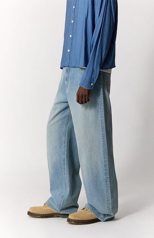 Blake Extreme Baggy Jeans Light Blue Wash image number 3