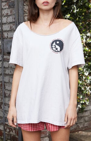 Surf Hawaii Oversized Off The-Shoulder T-Shirt image number 2