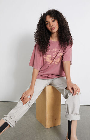 Peace Tiger Oversized T-Shirt image number 1