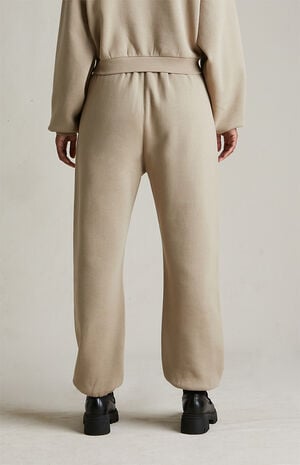 Women's Desert Sand Fleece Sweatpants image number 6