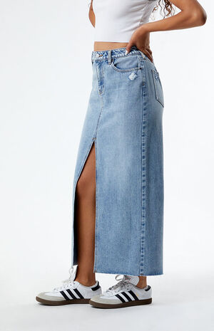 Light Indigo Mid Rise Denim Maxi Skirt image number 3