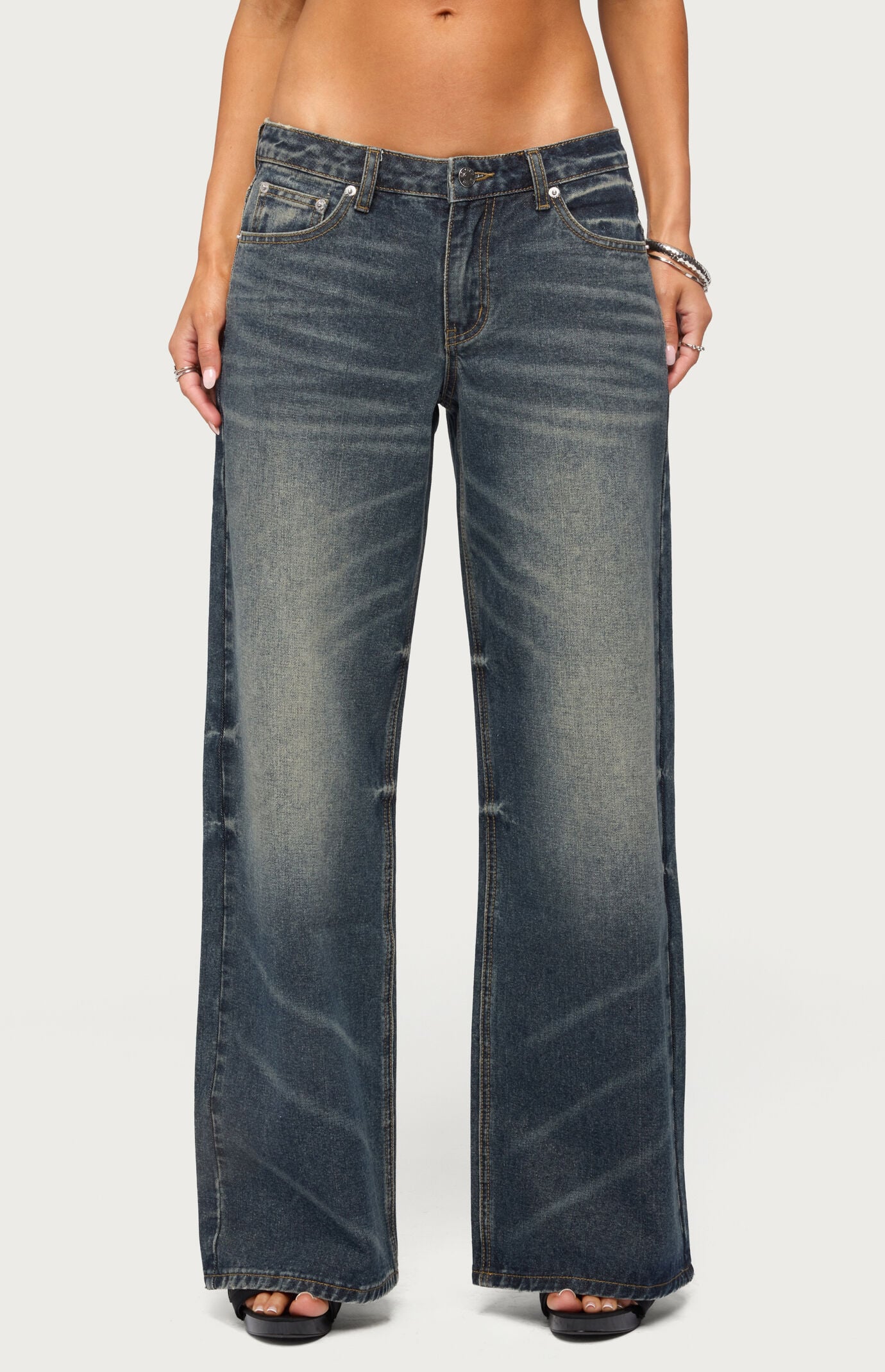 Edikted Raelynn Washed Low Rise Baggy Jeans