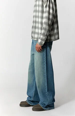 Blake Extreme Baggy Jeans Medium Blue image number 3