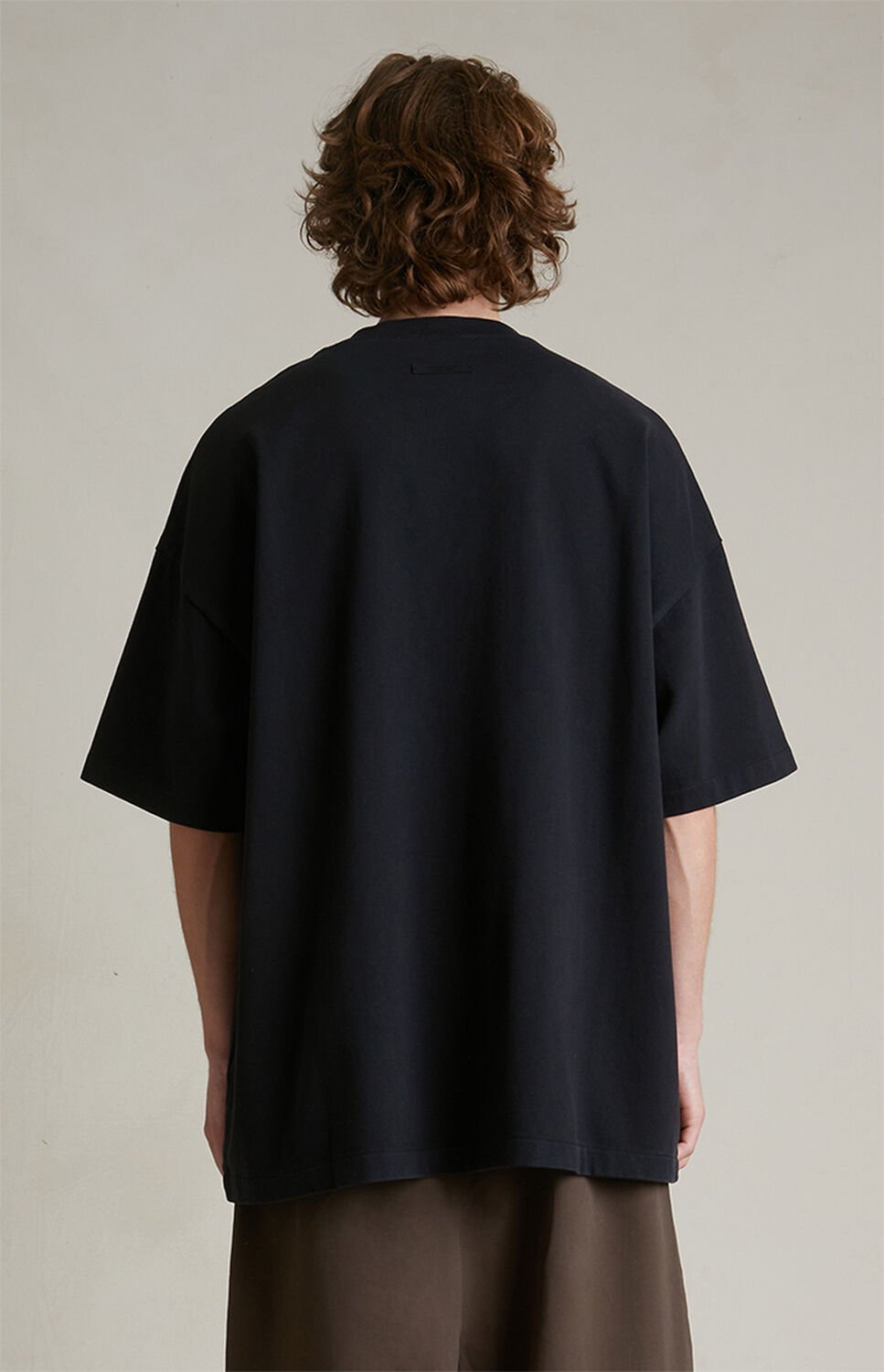 Fear of God ESSENTIALS Black Heavy Crew Neck T-Shirt thumbnail 4