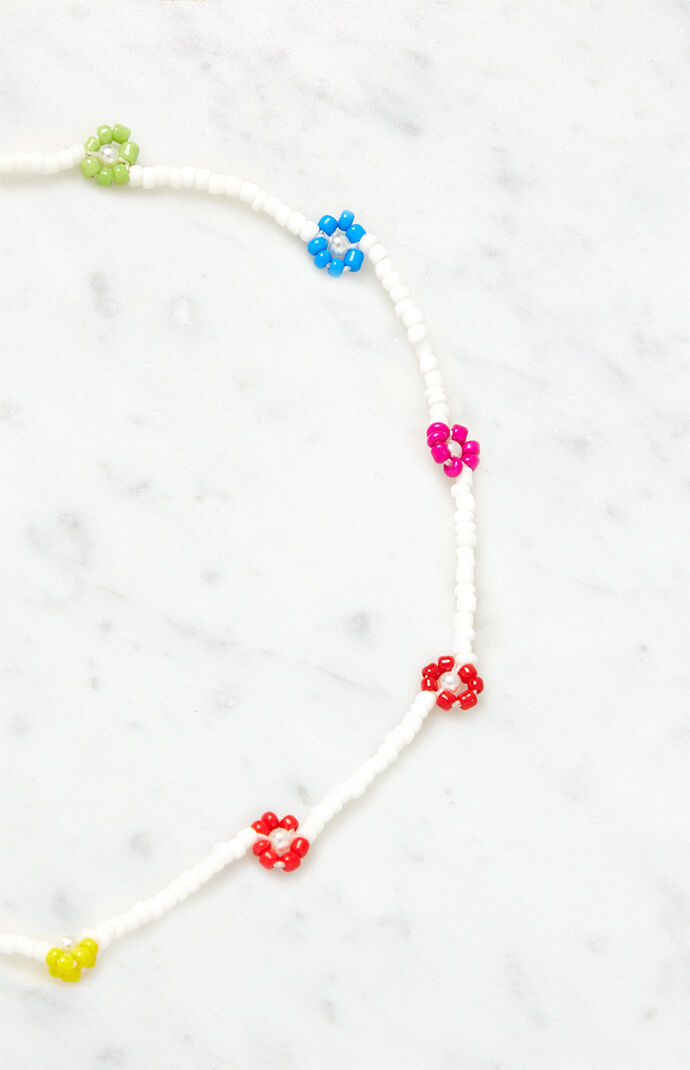 Beaded Daisy Necklace