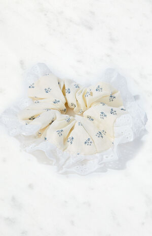 Ditsy Floral Eyelet Hair Scrunchie image number 2