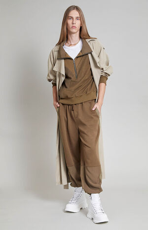 Goyella Olive Pullover Sweatshirt image number 3