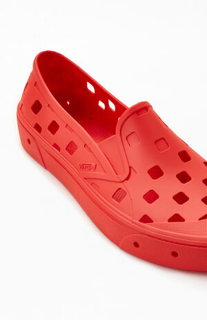 Orange U Trek Slip-On Shoes image number 7