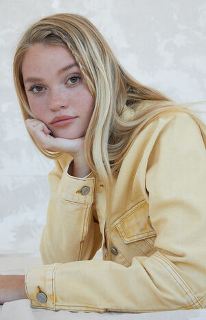 Honey Cropped Trucker Jacket Honey Cropped Trucker Jacket image number null