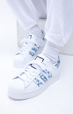 Women's Eco Blue & White Superstar Bold Sneakers image number 1