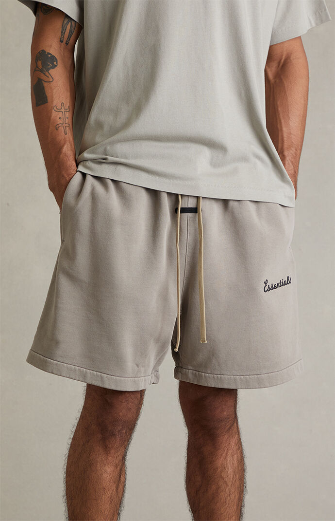 Fear of God ESSENTIALS Faded Seal Training Classic Fit Sweat