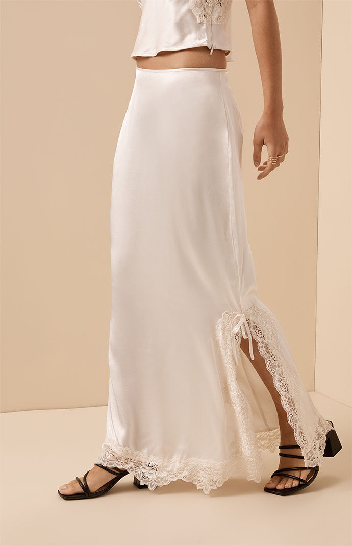 the Virgins　satin lacetrim skirt the Virgins satin lacetrim skirt B1686884982978_400x.jpg?v=