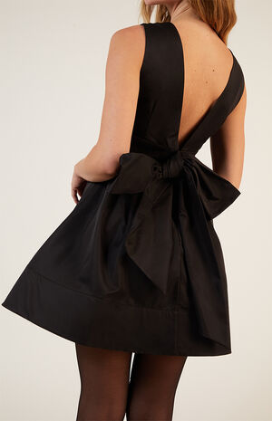 Rose Pleated Mini Dress image number 2