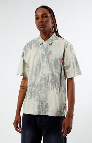 Uprising Woven Camp Shirt image number 1
