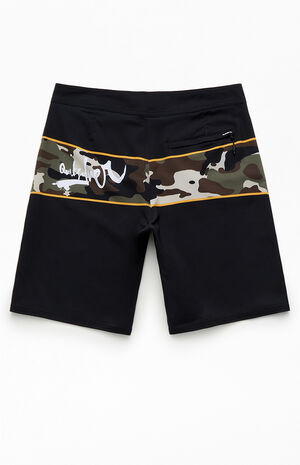 Surfsilk Panel 20" Boardshorts image number 2