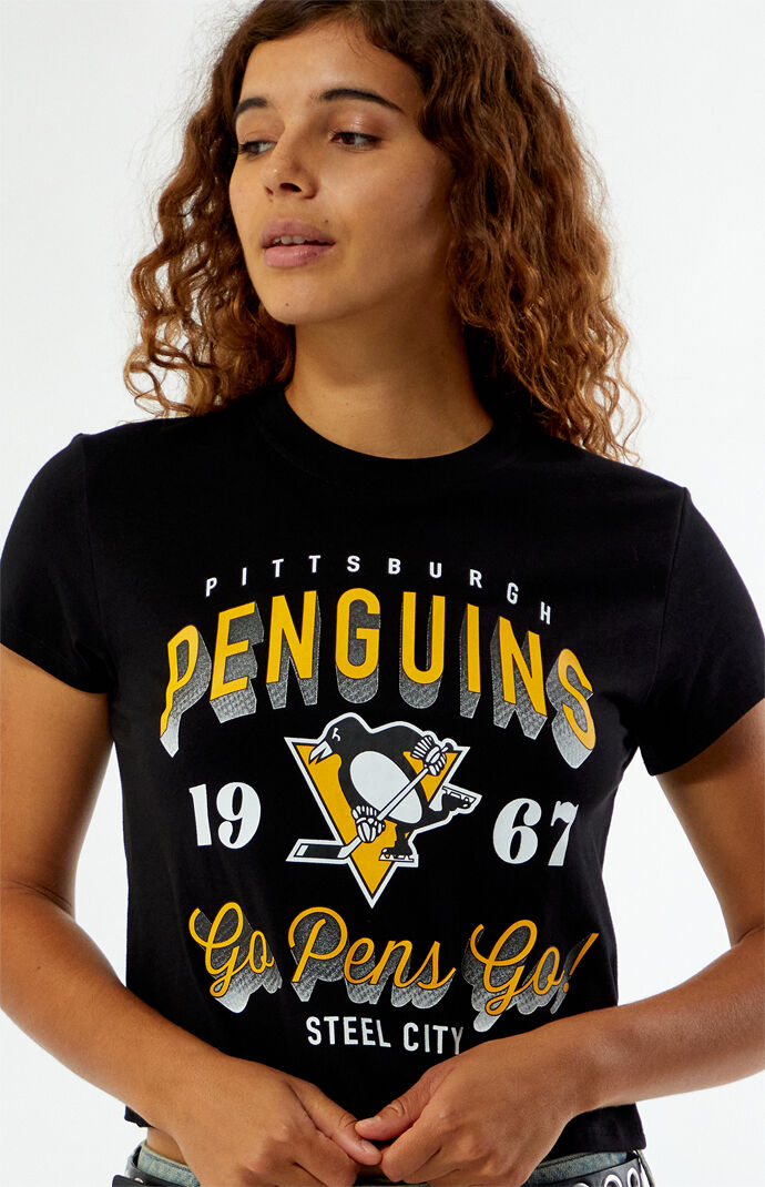 WILD COLLECTIVE x NHL Pittsburgh Penguins Mini T-Shirt