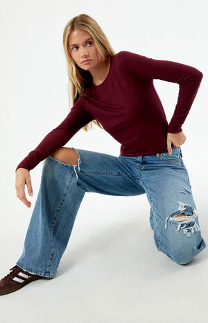 Queen Long Sleeve Cropped T-Shirt image number 1