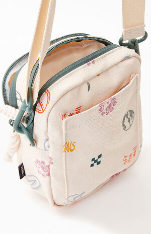 Eco In Our Hands Go Getter Crossbody Bag image number 3