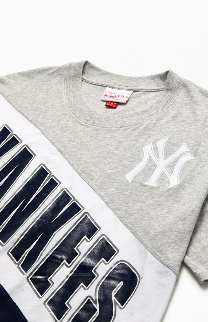 Play By Play Yankees T-Shirt
