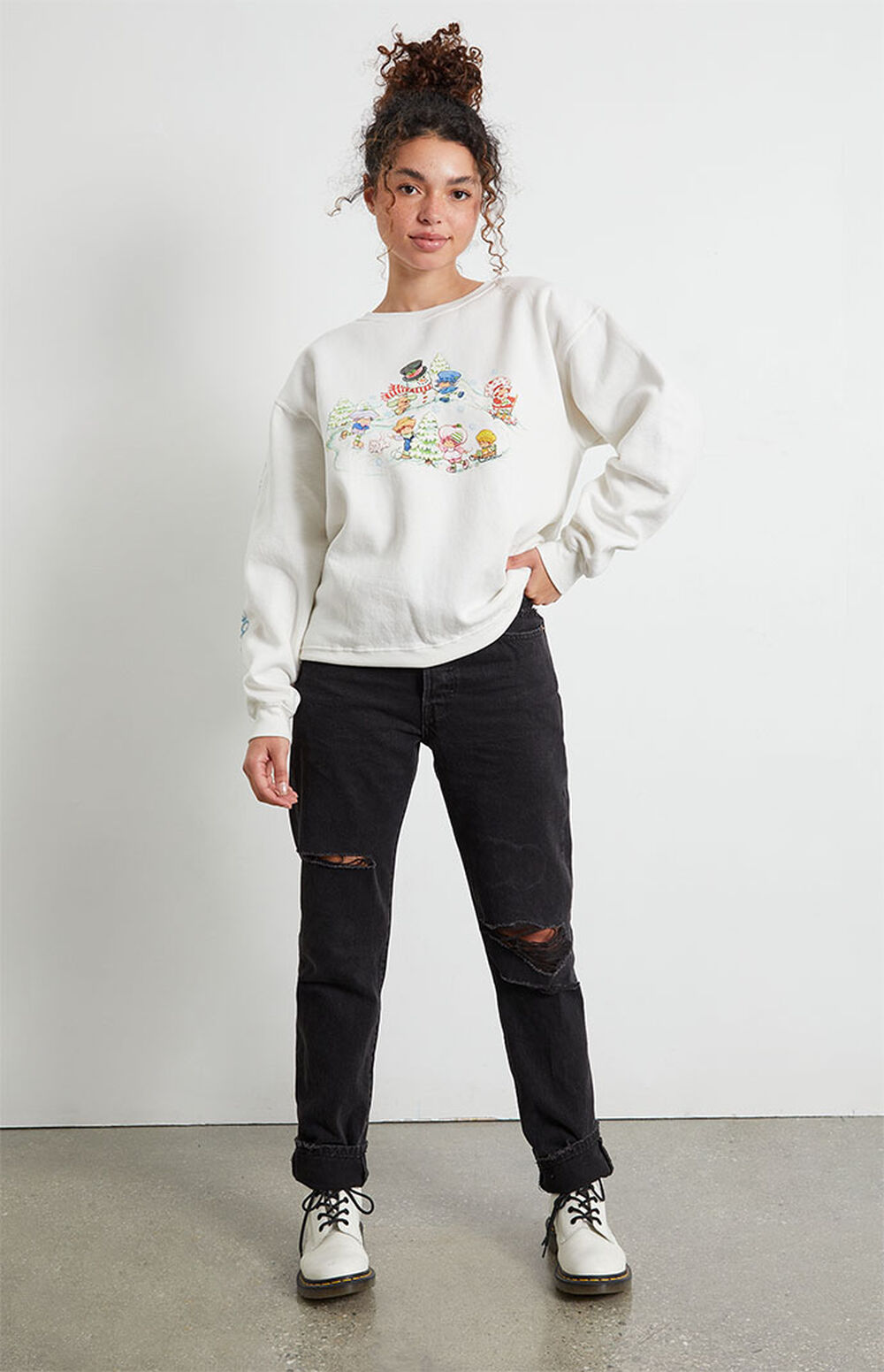 Strawberry Shortcake Ice Skating With Friends Crew Neck Sweatshirt PacSun