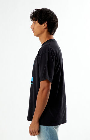 Guitar T-Shirt image number 4