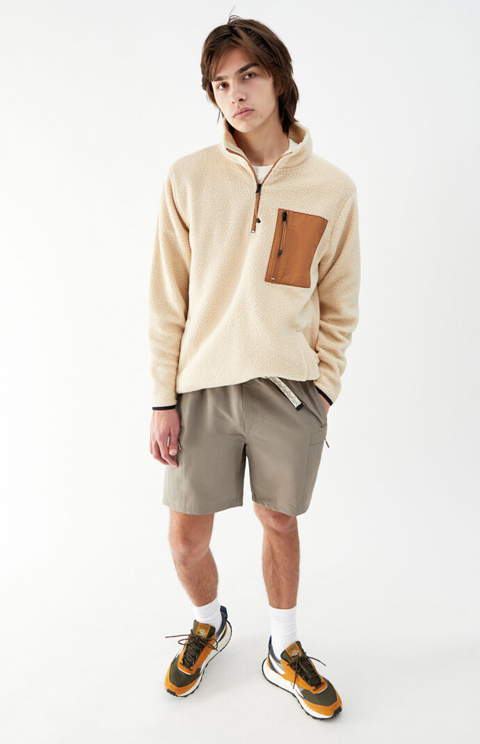 Classic V Belted Shorts
